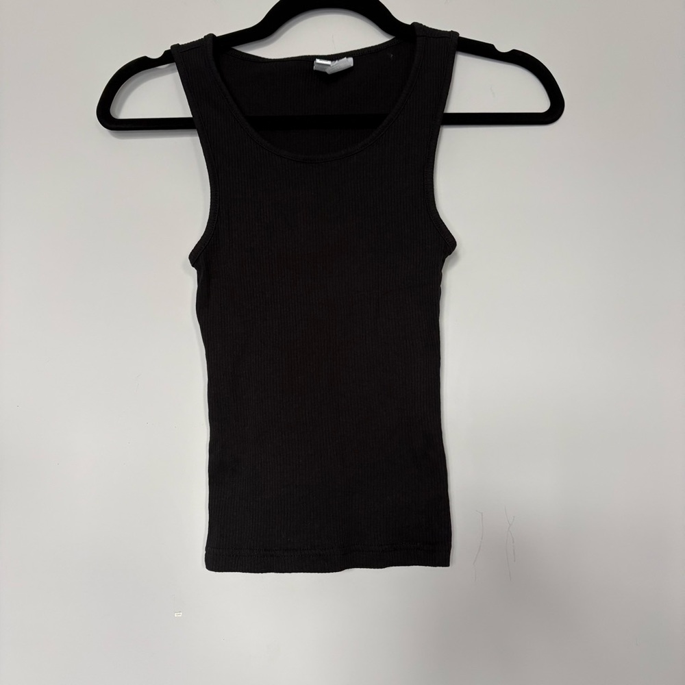 Brand New Women’s H&M Black Ribbed Tank Top Size XXS Everyday Wear Closet Staple